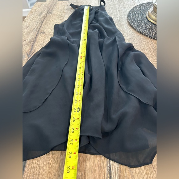 Little black dress - Picture 5 of 10